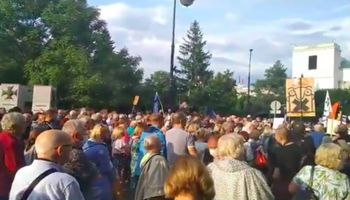 Gigantyczny protest pod Sejmem