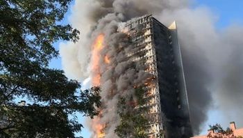 pożar 15-piętrowego wieżowca