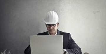 Kontrola nadzoru budowlanego – kiedy się odbywa i na czym polega?