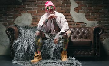 Resort edukacji wzywa do usunięcia "Stiflera" z kampanii o cyberprzemocy wśród dzieci. PAP wycofuje patronat