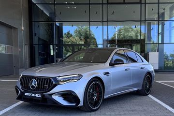 Mercedes Klasa E AMG 53  4Matic+