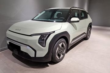 Kia EV3 81.4kWh Earth