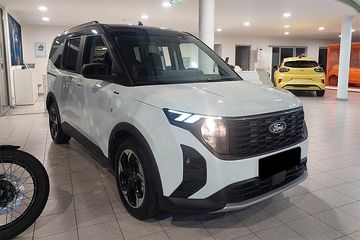 Ford Tourneo Courier Active A7