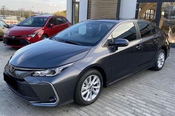 Toyota Corolla Comfort 1.5 benzyna