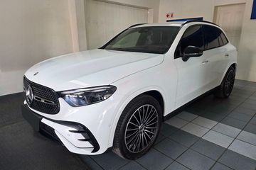 Mercedes GLC 200 4-Matic AMG Line