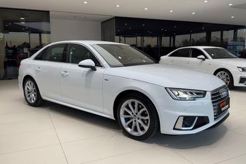 Audi A4 35 TFSI mHEV S tronic