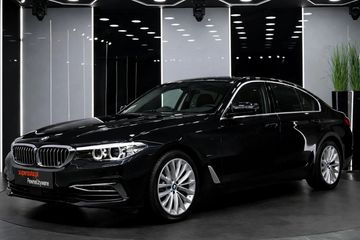 BMW Seria 5 530e xDrive Luxury Line
