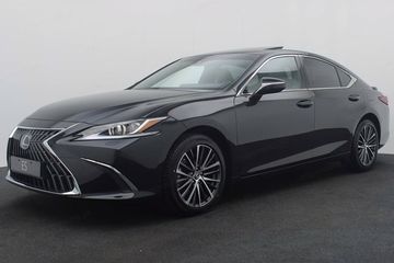 Lexus ES 300h Business Edition 2.5 E-CVT
