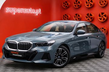 BMW Seria 5 520d xDrive M Sport