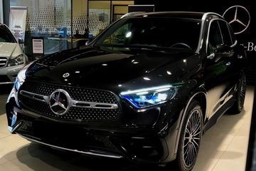 Mercedes GLC 200 4-Matic AMG Line