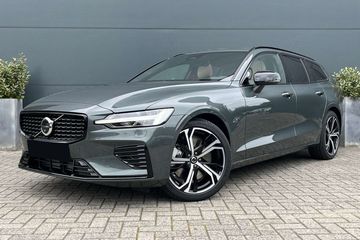 Volvo V60 B4 Ultra Dark