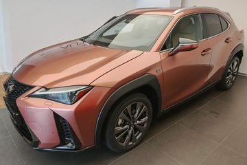 Lexus UX 300h F Sport 2.0 Hybrid Dynamic Force