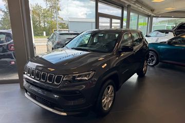 Jeep Compass Altitude 1.5 T4 mHEV DCT