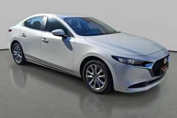 Mazda 3 mHEV