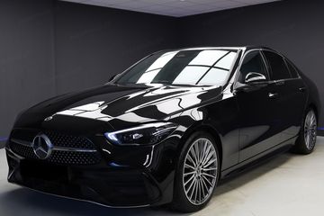 Mercedes Klasa C 200 4-Matic AMG