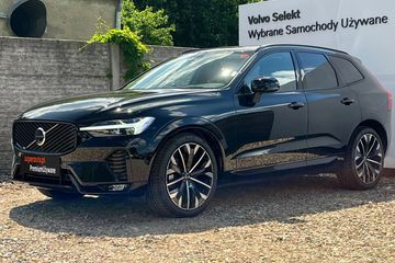 Volvo XC60 B5 B AWD Ultra Dark