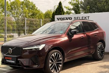 Volvo XC60 B5 B AWD Ultra Dark