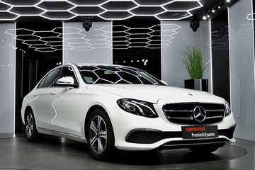 Mercedes Klasa E 220 d 9G-TRONIC