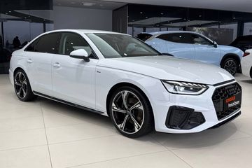 Audi A4 35 TFSI S Line