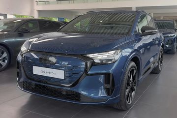 Audi Q4 e-tron S line