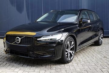 Volvo V60 B4  Plus Dark