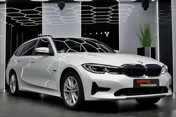 BMW Seria 3 320e PHEV xDrive M Sport aut