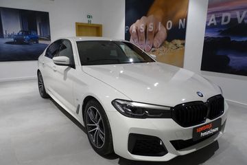 BMW Seria 5 520d xDrive M Sport