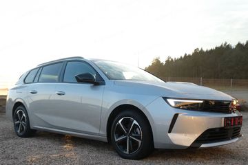 Opel Astra VI Edition aut  1.2 T