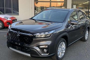 Suzuki S-Cross 1.4 SHVS Premium Plus SP