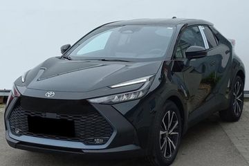 Toyota C-HR Style 2.0 Hybrid Dynamic Force Plug-in