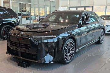 BMW Seria 7 740 xDrive M Sport