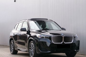 BMW iX1 eDrive20 M Sport