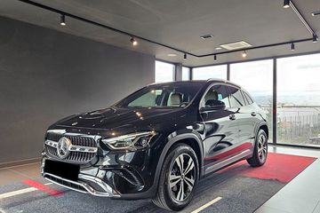 Mercedes GLA 200 Progressive