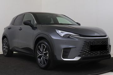 Lexus LBX Emotion 1.5 Hybrid
