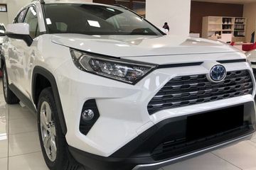 Toyota RAV4 Comfort 2.5 Hybrid