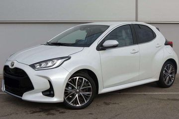 Toyota Yaris Style 1.5 Hybrid