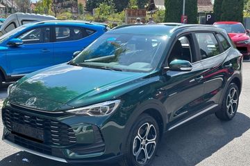 MG ZS 1.5 HEV+ Excite aut