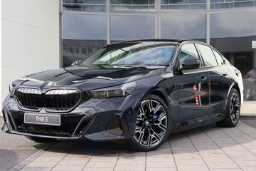 BMW Seria 5 520d xDrive M Sport