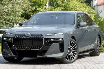 BMW Seria 7 740d xDrive M Sport