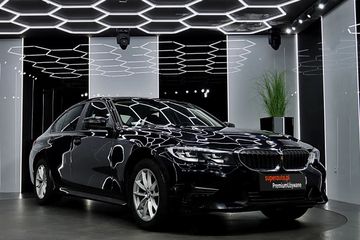 BMW Seria 3 318i Advantage aut