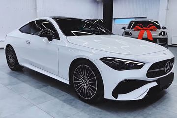 Mercedes CLE 300 4-Matic AMG Line