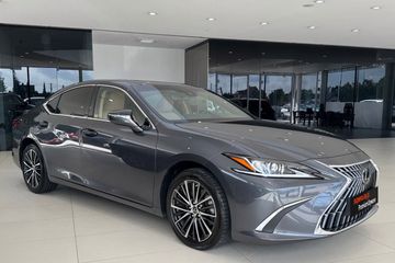 Lexus ES 300h Business Edition