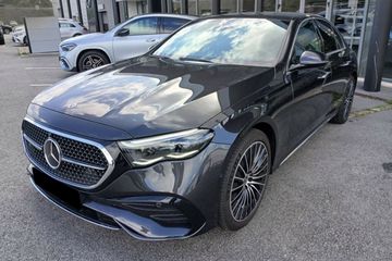 Mercedes E Klasa 300 e 4-Matic AMG