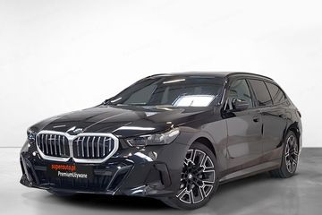 BMW Seria 5 520i mHEV aut