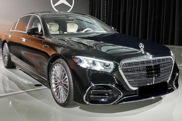 Mercedes Klasa S 450d 4-Matic Long 140y Launch Edition