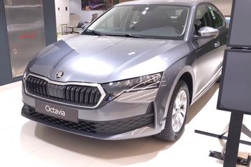 Skoda Octavia Essence 1.5 TSI mHEV DSG