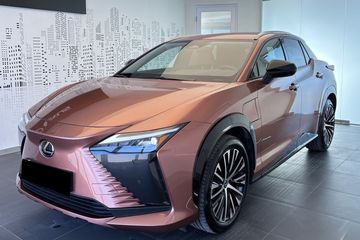 Lexus RZ 500e Prestige DIRECT4