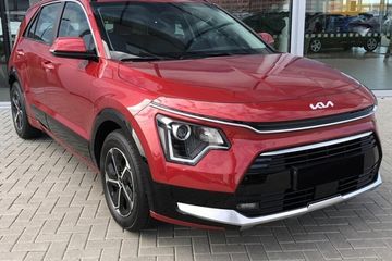 Kia Niro 1.6 GDI Hybrid M