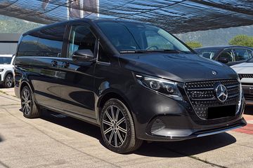Mercedes V Klasa 300 d 4-Matic 9G-Tronic Exclusive długi