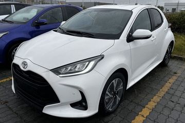 Toyota Yaris Style 1.5 hybrid